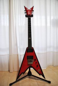 mis instrumentos guitarra eléctrica Dean V255  Dimebag Darrell en color rojo